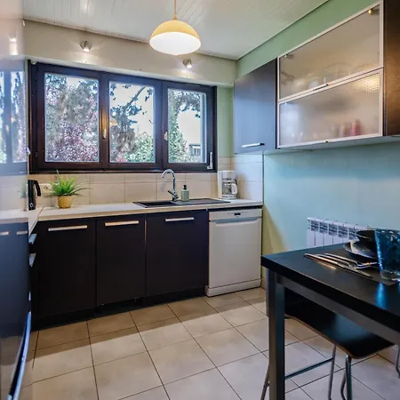 Grand T3 Lumineux Et Climatise